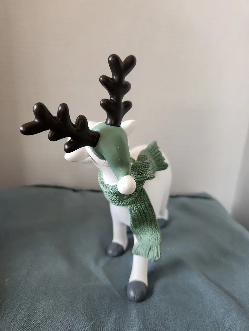 Cute Reisin Moose